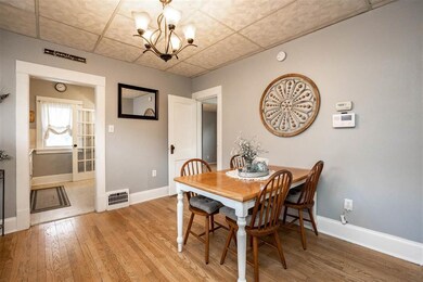 1126 E Ave NW, Cedar Rapids, IA 52405 - photo 5