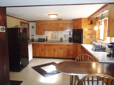 2 Cliffside Dr, Wilbraham, MA 01095 - photo 2