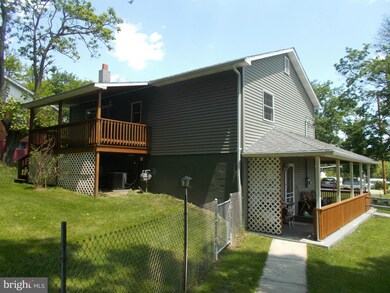 690 W Piedmont St, Keyser, WV 26726 - photo 3