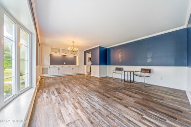 318 W Blackbeard Rd, Wilmington, NC 28409 - photo 6