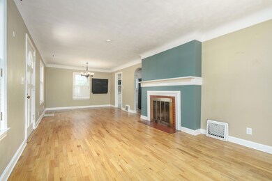 Lakeway_Ave_1840_Kalamazoo_49001-4