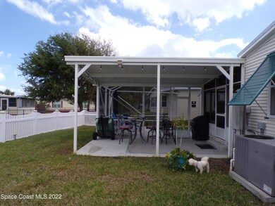 932 Spruce St, Sebastian, FL 32976 - photo 4