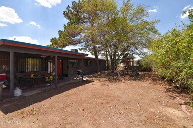 10801 Tom Kite Ct, El Paso, TX 79935 - photo 7
