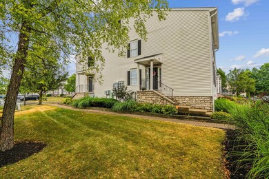 33-web-or-mls-8208-wyncrest (1)