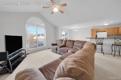 51616 Hale Ln unit 204, Chesterfield, MI 48051 - photo 3