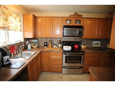 38 Hilltop Place, New London, NH 03257 - photo 7