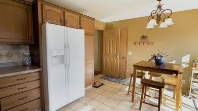 1505 Evergreen Dr, Janesville, WI 53546 - photo 7