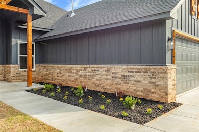 3000 Road Runner Ct, Guthrie, OK 73044 - photo 5