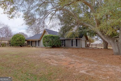 102 Sleepy Ln, Warner Robins, GA 31088 - photo 2