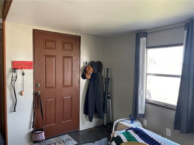 2409 Rollahome Dr, Erie, PA 16506 - photo 2