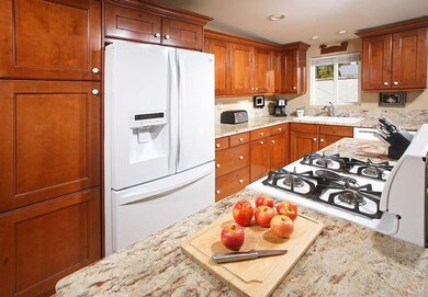 Guadilamar Kitchen 1