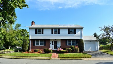5 Quadrant Rd, Salem, MA 01970 - photo 2