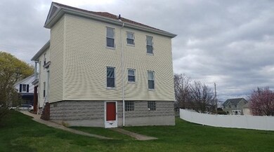 56 Howland St, Fall River, MA 02724 - photo 4
