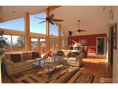 Greatroom with lots of light