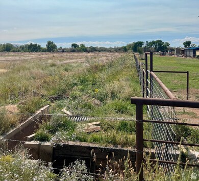 View of yard featuring a view of countryside