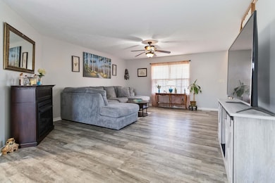 207 Clover Pointe Dr, Somerset, KY 42503 - photo 5