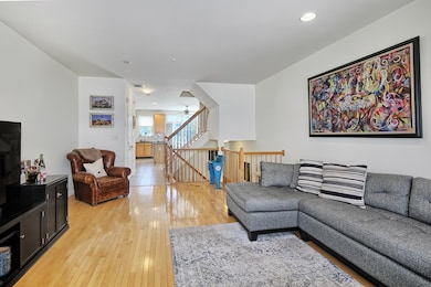 406 Newburgh Ct, West New York, NJ 07093 - photo 6