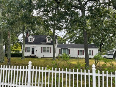 1035 Old Farm - 3
