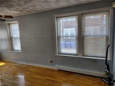 25 Cherry St, Pawtucket, RI 02860 - photo 5