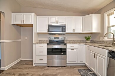 15 Oran St, Worcester, MA 01605 - photo 5