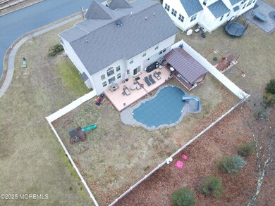 b Drone Backyard