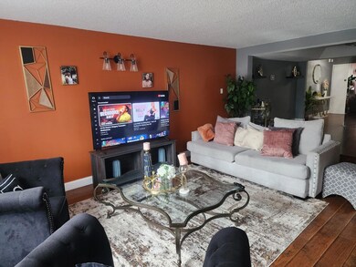 3750 Inverrary Dr unit 2Z, Lauderhill, FL 33319 - photo 5