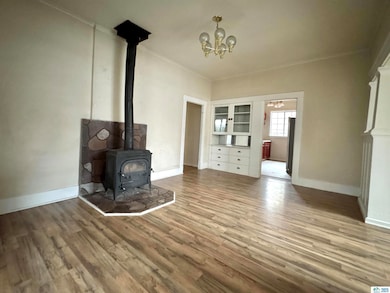 607 Nevada St, Susanville, CA 96130 - photo 6