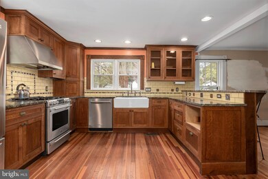 400 Railroad Ave, Saint Michaels, MD 21663 - photo 2