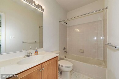 42788 Center St, Chantilly, VA 20152 - photo 6