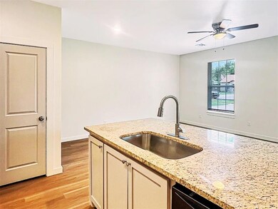 2114 Charles Whitlow Ave, Lawton, OK 73501 - photo 7