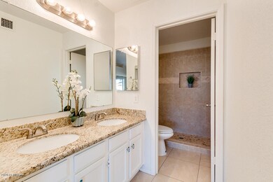 126 W Mclellan Rd, Mesa, AZ 85201 - photo 3