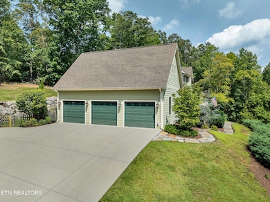 731 Hunters Run Rd, Townsend, TN 37882 - photo 6