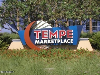 Walking distance from great shopping!