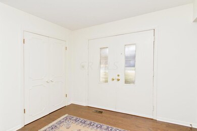 255 Old Trail Dr, Columbus, OH 43213 - photo 3