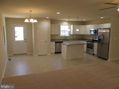 78 Rustic Ln, Colonial Beach, VA 22443 - photo 4