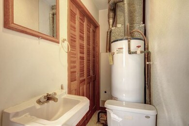 901 Beecher Dr, Tuscola, IL 61953 - photo 7