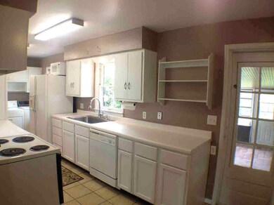 4010 N New York Ave, Muncie, IN 47304 - photo 4