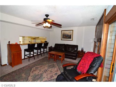 Den/Family/Great Room