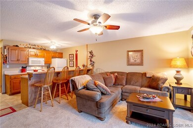 1522 Harbor Point unit E103, Osage Beach, MO 65065 - photo 2