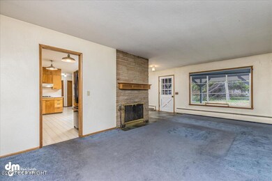 05-Living Room-DW-9417