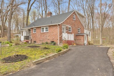 78 Lincoln St, West Springfield, MA 01089 - photo 2