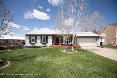 936 Herring Cir, Craig, CO 81625 - photo 3