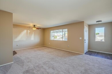 9915 W Pinehurst Dr, Sun City, AZ 85351 - photo 4