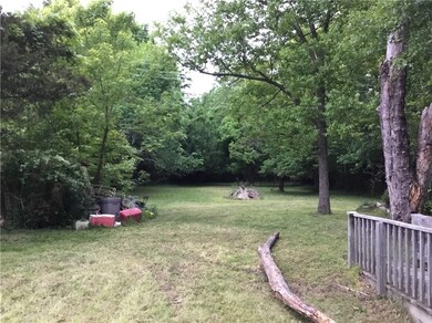 935 S Wood Ave, Fayetteville, AR 72701 - photo 4