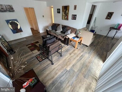 100 Duvall Ln, Gaithersburg, MD 20877 - photo 4