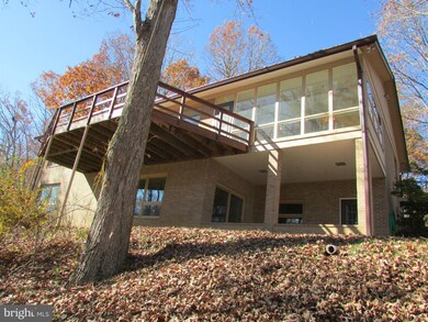 261 Lakeside Dr, Harpers Ferry, WV 25425 - photo 6