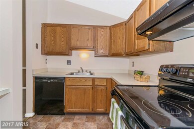 2137 Wainwright Ct unit 2A, Frederick, MD 21702 - photo 3