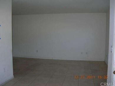 Living room to dining area