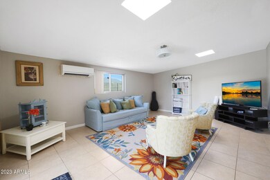 Family Room/Sun Room