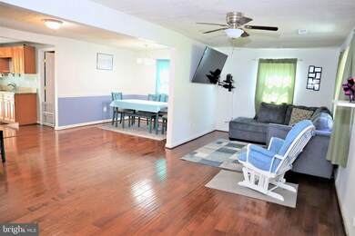 6533 Pinewood Ln, Warrenton, VA 20187 - photo 5